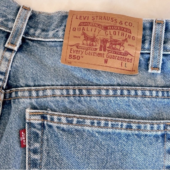 LEVIS 550 VINTAGE Y2K Relaxed Fit Tapered Leg Mom Jean Med/Light Wash 30 X 32 - Picture 4 of 14